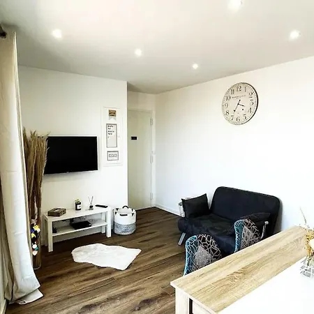 Pepite Pied A Terre Plein Coeur D Endoume *